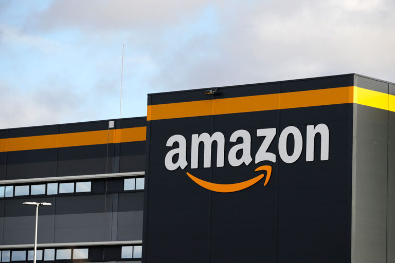 Quantum Leap? Amazon Reveals When Quantum Computing Could Finally Become Useful